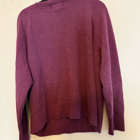 Old Navy Women's V-Neck Sweater - Deep Purple - Picture 3 of 3